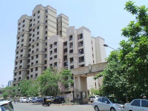 HYDE PARK RESIDENCY F1 BUILDING PHASE