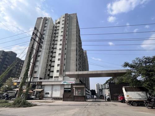 MANTRA INSIGNIA